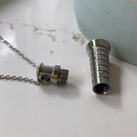 Lighthouse Cremation Pendant - Picture 2 of 3
